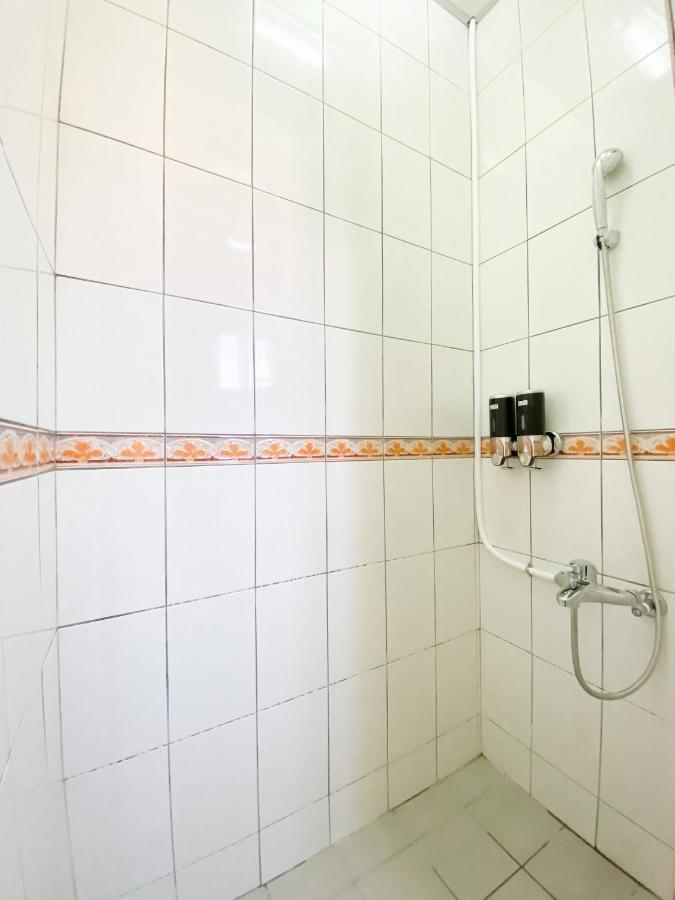 Tainan Da Ren Ju Lägenhet Exteriör bild