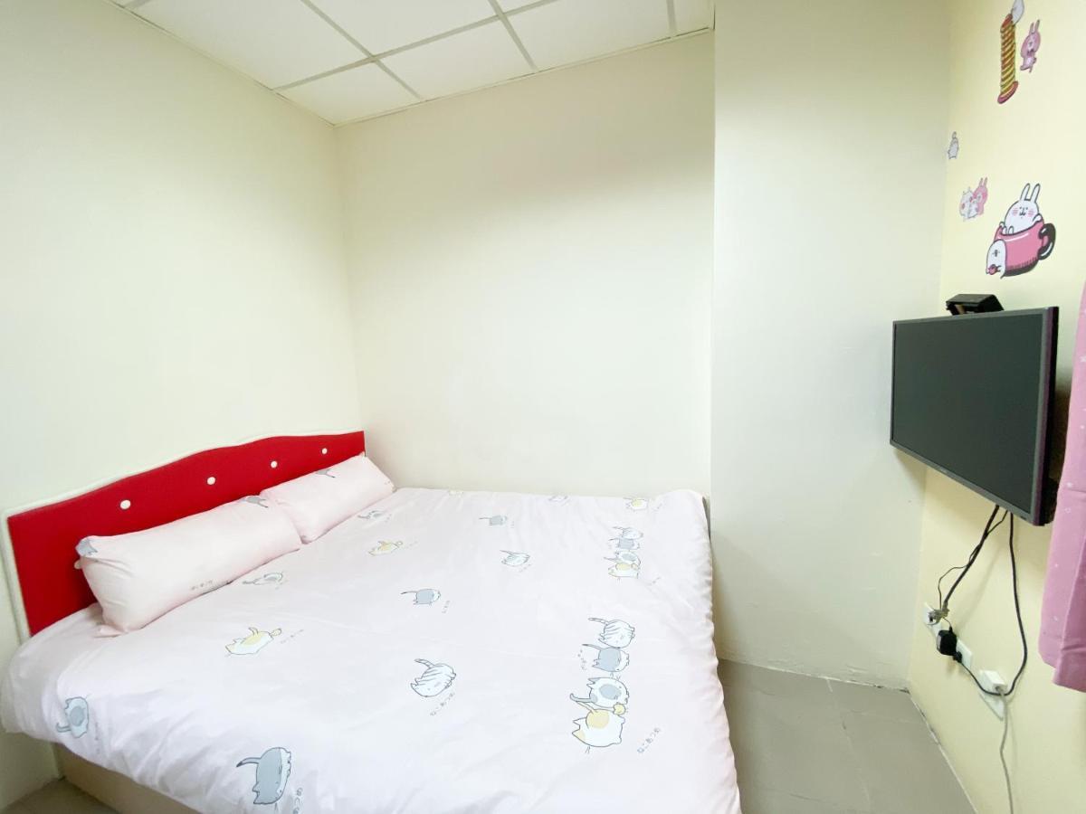 Tainan Da Ren Ju Lägenhet Exteriör bild