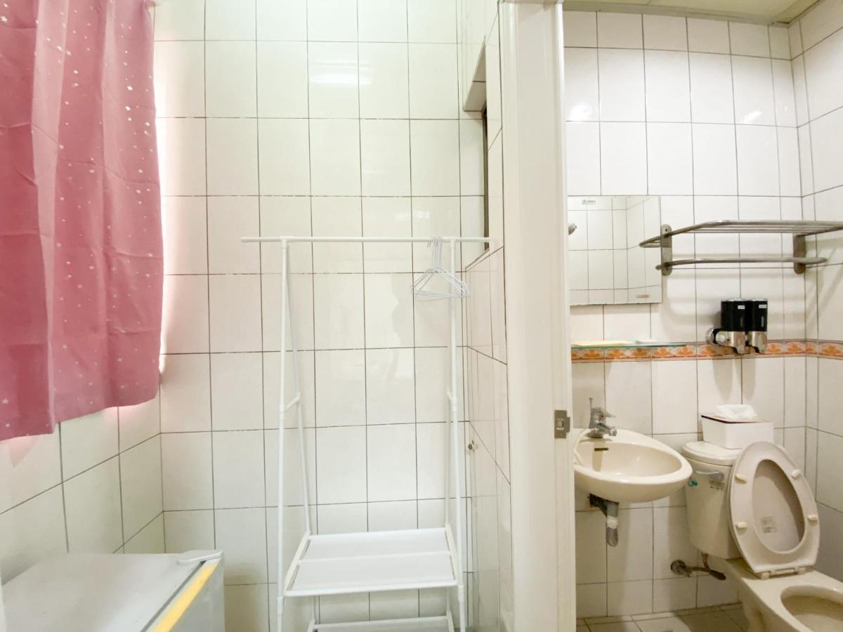 Tainan Da Ren Ju Lägenhet Exteriör bild