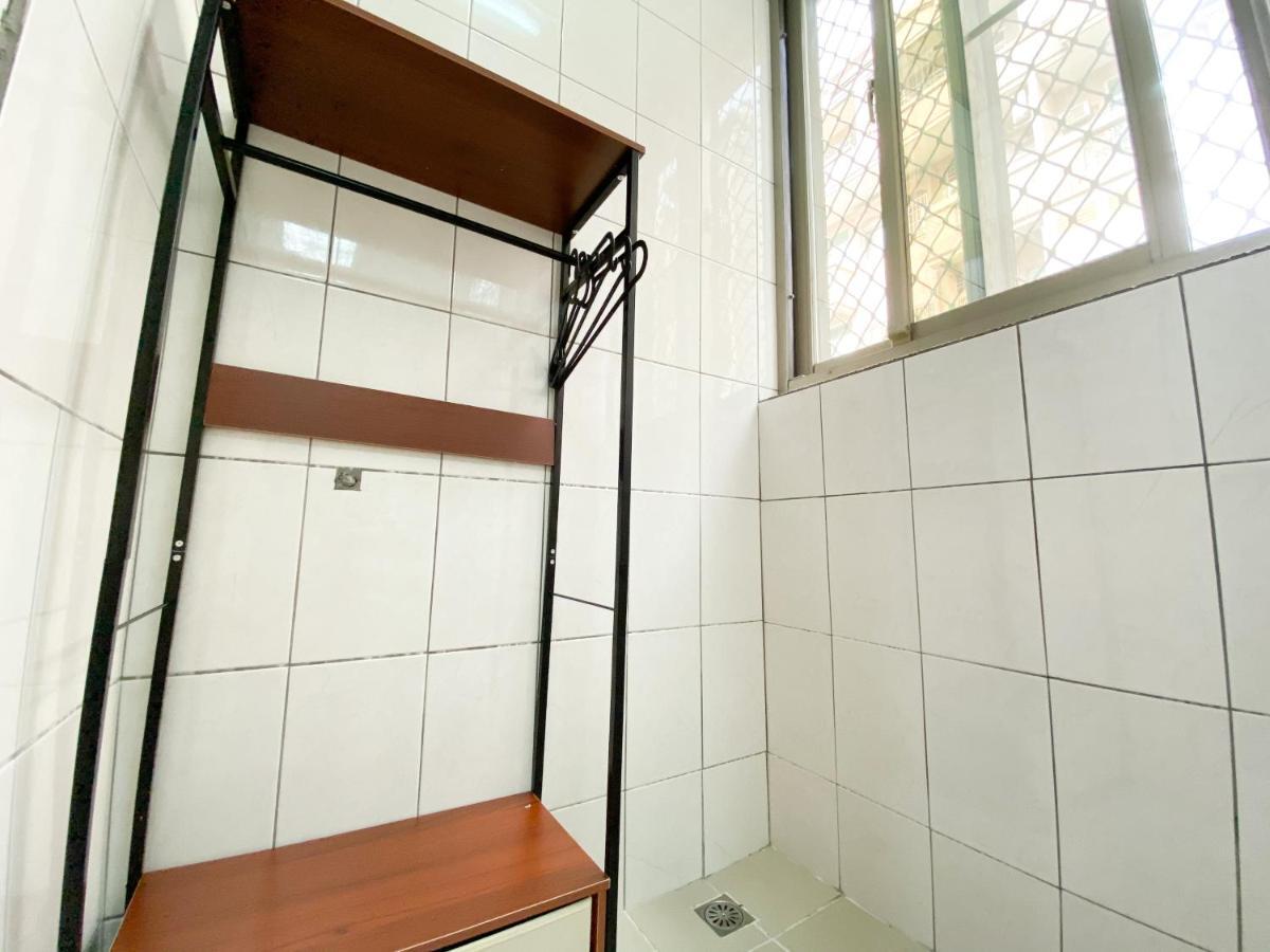Tainan Da Ren Ju Lägenhet Exteriör bild