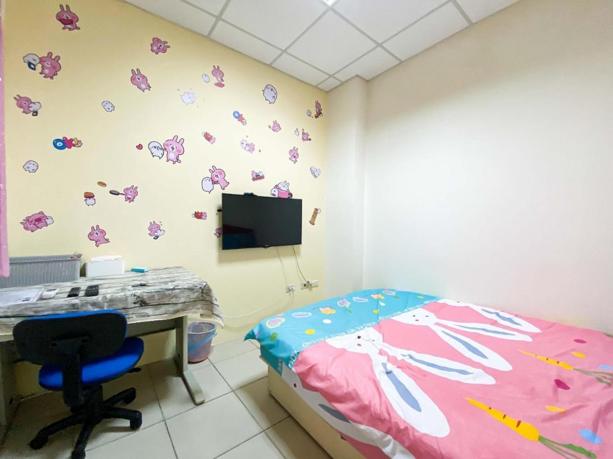 Tainan Da Ren Ju Lägenhet Exteriör bild